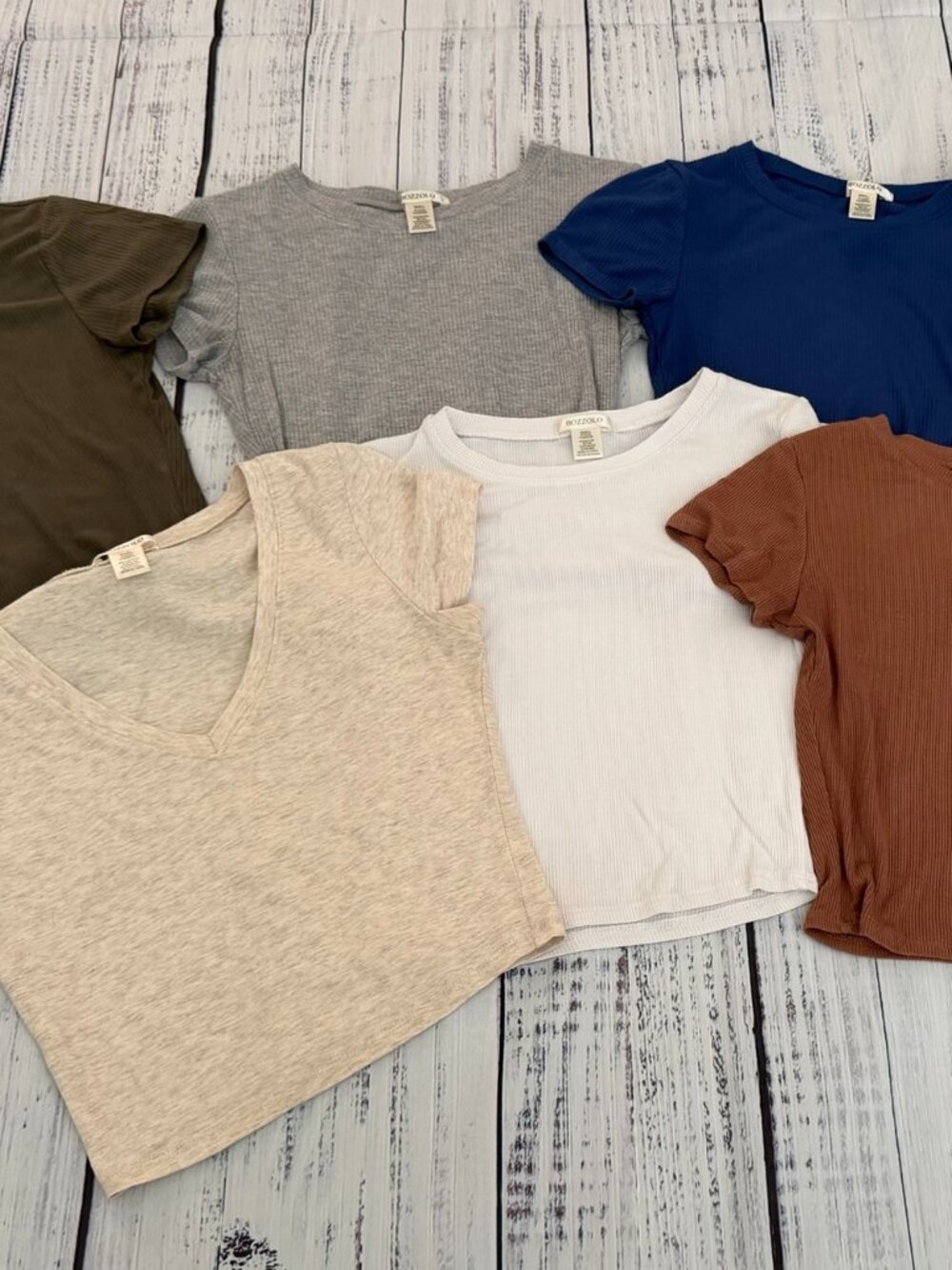 Bozzolo Women/Junior Crop Tops size Small LOT 8 of them